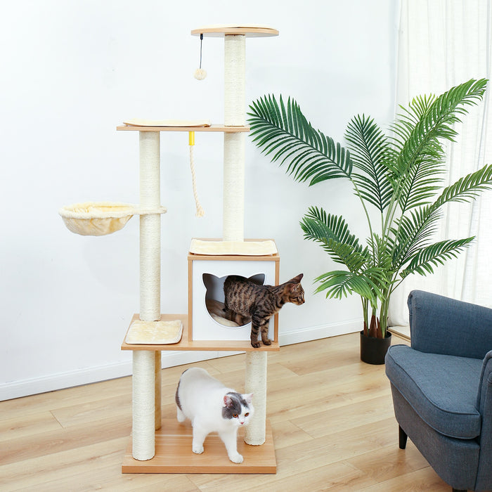Casa del árbol para gatos